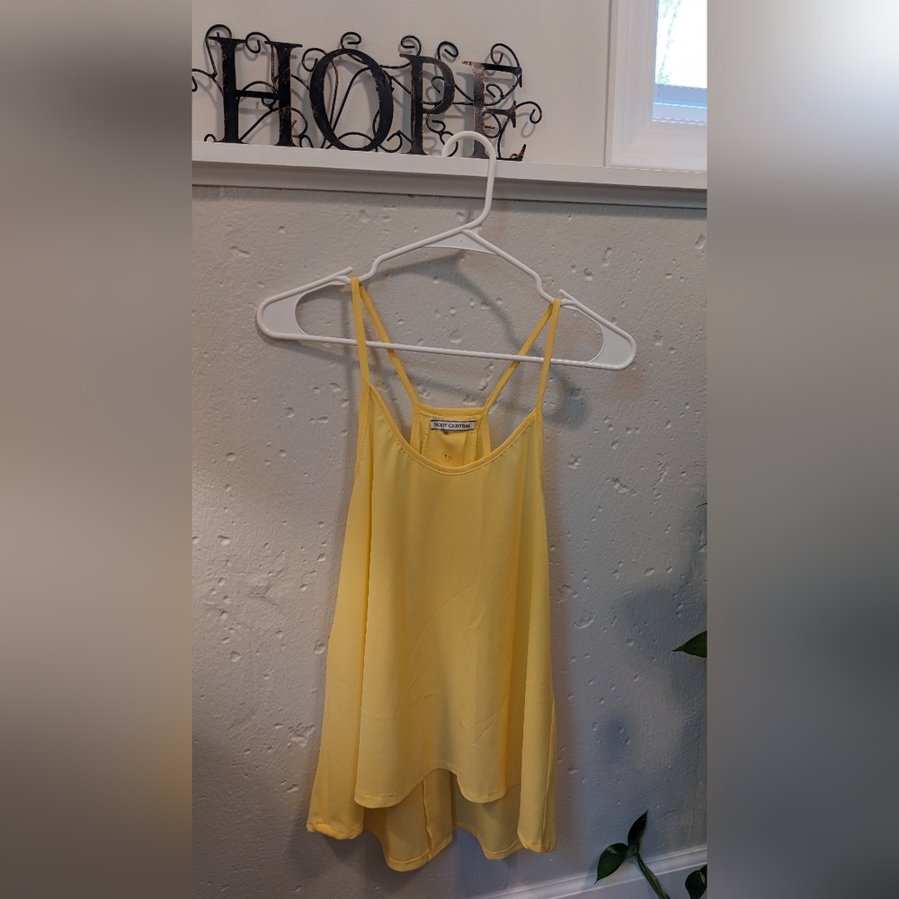 Yellow Body Central Tank